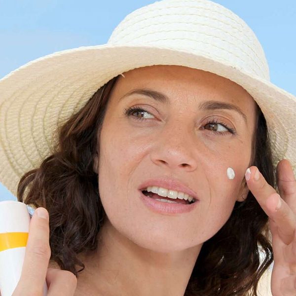 دانستنی های مهم درباره کرم ضد آفتاب